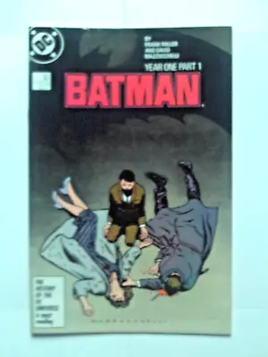 Buy Books, Comics & Magazines, Batman Comic 404, Feb 1987. FN-VFN. Year 1, F Miller. • 35£