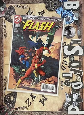 Buy The Flash #209 VFN • 2.65£