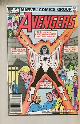 Buy The Avengers: #227 VF Wasp, Henry Pym, Captain Marvel, She-Hulk   Marvel CBX1G • 3.19£