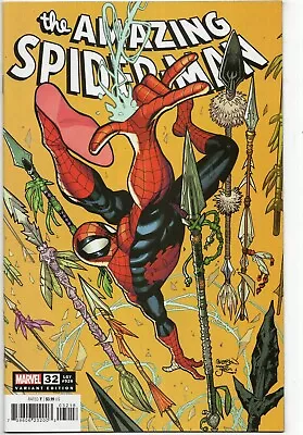 Buy Amazing Spider-Man (2023) 32 NM Gleason Variant Cover • 0.99£
