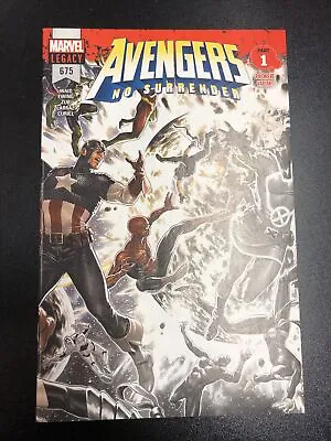 Buy Avengers #675 Premiere Variant • 18£
