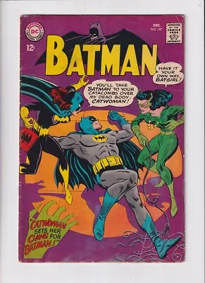 Buy Batman (1940) # 197 (3.5-VG-) (984243) Batgirl, Catwoman 1967 • 39.60£