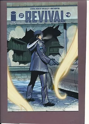 Buy Revival 19 Walking Dead Homage Variant NM+ 9.6 Very Low Print Run • 26.08£