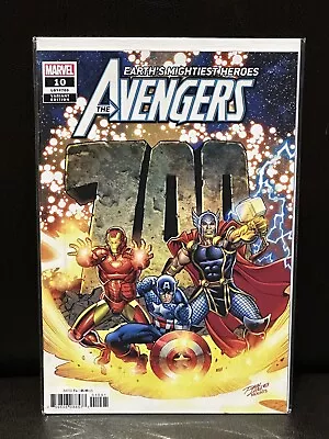 Buy 🔥AVENGERS #10 “700th Issue” Variant - Awesome RON LIM Cover - MARVEL 2018 NM🔥 • 4.95£
