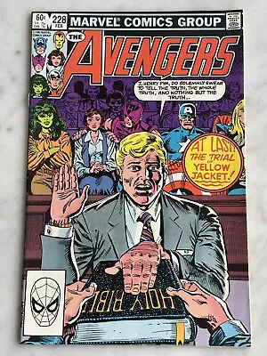 Buy Avengers #228 VF/NM 9.0 - Buy 3 For FREE Shipping! (Marvel, 1983) • 4£