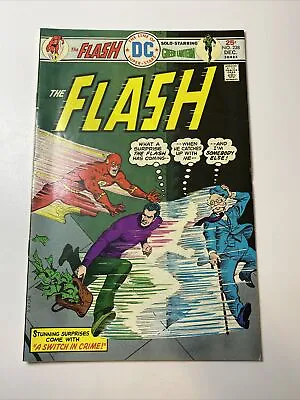 Buy Flash #238 A Switch In Crime, Bonus Green Lantern 1975 • 2.41£