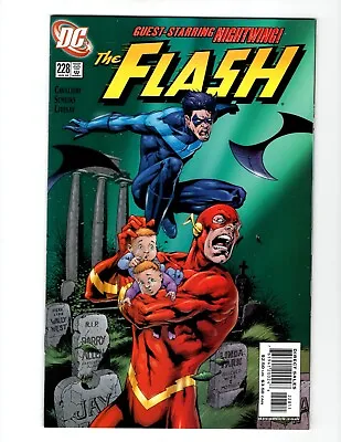 Buy DC Comics The Flash Volume 2  Book #228 VF+ 2006 • 1.97£