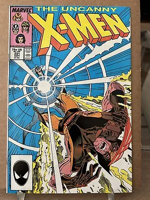 Buy X-Men #221 NM-  White Pages First Mister Sinister Appearance Key! LT2 • 51.27£