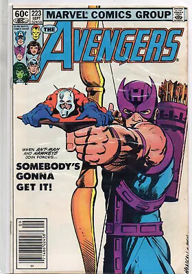 Buy AVENGERS #223 Hawkeye Ant-Man Newsstand VARIANT 1982 • 9.61£