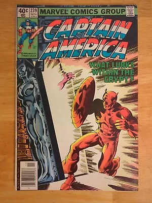 Buy Captain America #239 - John Byrne Cover Art. - 1979 - FN/VF • 1.58£