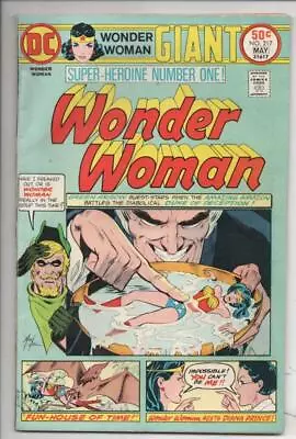 Buy WONDER WOMAN #217, FN, Green Arrow, Mike Grell, 68 Pgs,1942 1975 • 15.80£