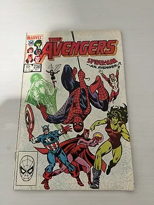 Buy Avengers #236 Great Condition! Fast Shipping! • 4£
