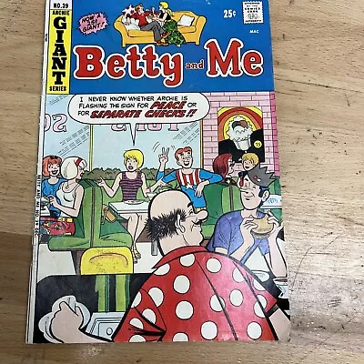 Buy Betty And Me #39 (Dec 1971, Archie Pub) Comic • 15.73£