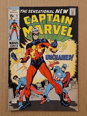 Buy Captain Marvel #17 1st Full Appearance New Costume 1969 FN/VF • 18.20£