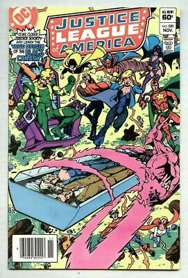 Buy Justice League Of America #220-1983 Fn JSA / Huntress • 6.31£