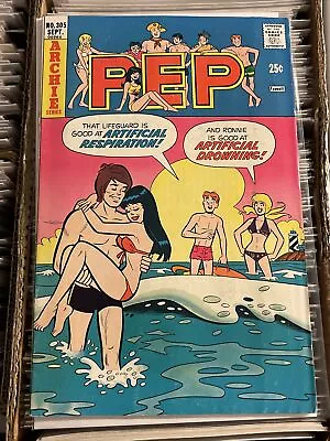 Buy Pep #305 Betty & Veronica  Innuendo Artificial Respiration Bikini Beach 1975 • 16.04£