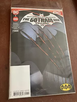 Buy BATMAN/CATWOMAN: THE GOTHAM WAR: PRELUDE #1 Batman Day Special (2023) New Bagged • 2£