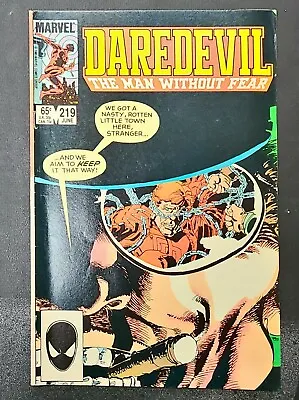 Buy DAREDEVIL #219 FRANK MILLER Cover/Story June 1985 MARVEL Comics  • 3.40£