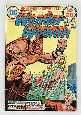 Buy Wonder Woman #215 FN- 5.5 1975 • 14.79£