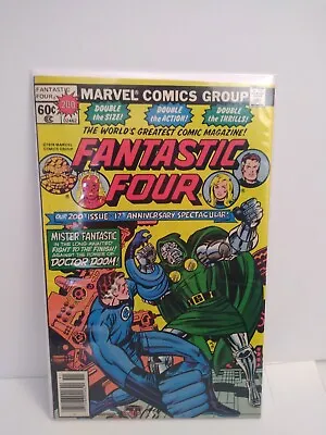 Buy FANTASTIC FOUR Vol.1/No.200 - DOUBLE SIZE - 17TH ANNIVERSARY -Beautiful Book • 16.04£