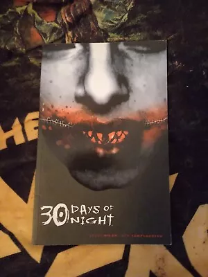 Buy 30 Days Of Night - 1st Graphic Novel By Steve Niles & Ben Templesmith - Vampires • 4.99£