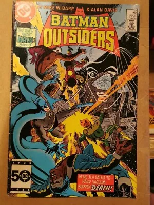 Buy Batman And The Outsiders 22 • 0.99£