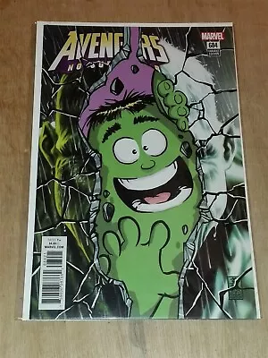 Buy Avengers #684 Skottie Young Variant Nm+ (9.6 Or Better) May 2018 Marvel Comics  • 14.99£