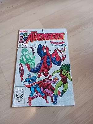 Buy The Avengers #236. Marvel Comics. Bonze Age. Spider Man. 1983. • 2.49£