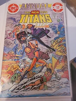 Buy The New Teen Titans Annual 1 DC Comics 1982 • 2.40£