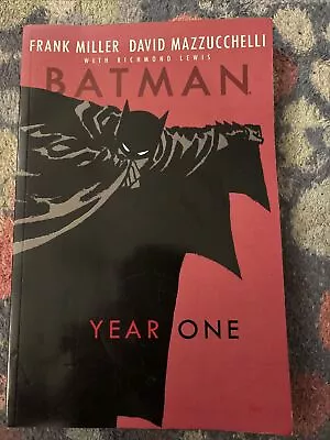 Buy Batman: Year One By Frank Miller (2007, Paperback) • 3.99£