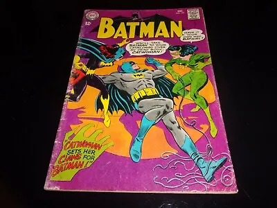 Buy Batman #197 Dec 1967 Catwoman Sets Her Claws For Batman • 24.99£
