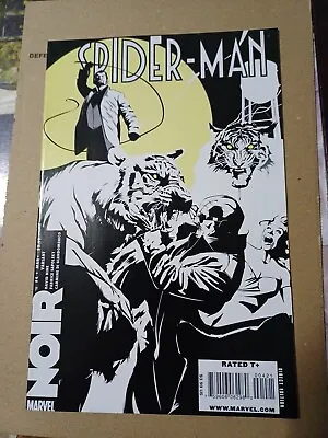 Buy SPIDER-MAN NOIR (2009) #4 - Calero Variant Cover  • 19.50£