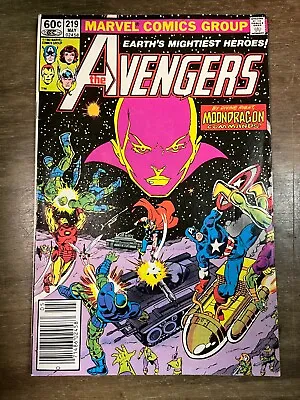 Buy Avengers 219, 1982, Newstand Edition! • 2.37£