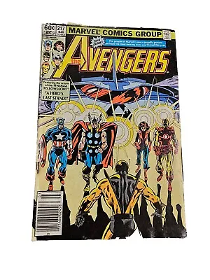 Buy 1981 The AVENGERS #217 NEWSSTAND NM 80s Vtg Thor Ironman YELLOWJACKET App Comic • 4£