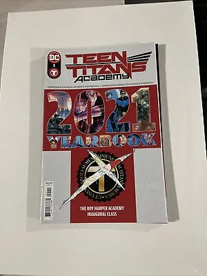 Buy Teen Titans Academy Yearbook #1 DC Comics 2021 48pages! • 3.16£