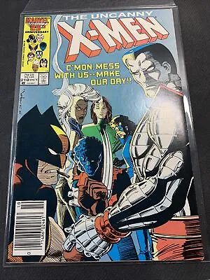 Buy Uncanny X-Men #210 - Mutant Massacre - Newsstand Edition • 11.83£