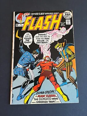 Buy Flash #209 - Beyond The Speed Of Life (DC, 1971) VF/VF+ • 17.07£