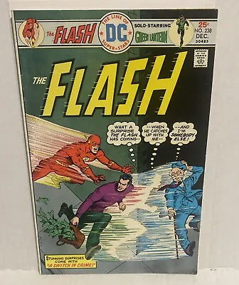 Buy Flash #238  DC Comics • 2.40£