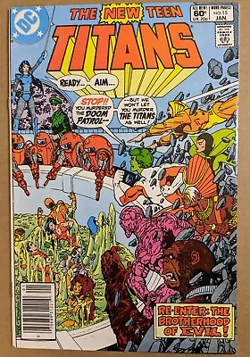 Buy The New Teen Titans #15 - DC - 1982 - Newsstand - George Perez Cover • 4.44£