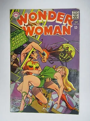 Buy 1967 DC Comics Wonder Woman #173 • 16.54£