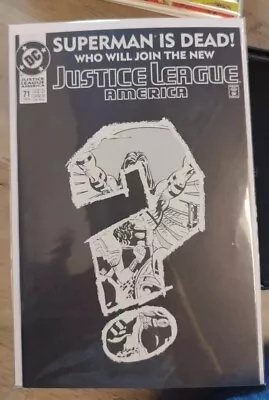 Buy JUSTICE LEAGUE OF AMERICA # 71 Feb 1993 SUPERMAN IS DEAD D.C COMICS Bagged & Boa • 3.41£
