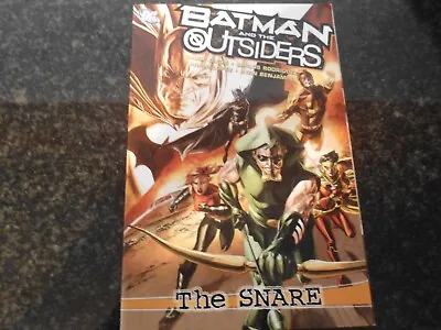 Buy  DC Comics- Batman And The Outsiders: The Snake 2 • 10£