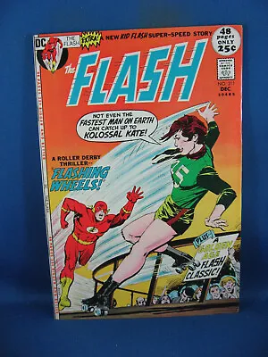 Buy The Flash 211 Vf Nm Dc 1971 • 32.14£