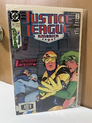 Buy Justice League America 37 🔥1990 INTRUDER ALERT🔥Copper Age🔥DC Comics🔥NM • 3.95£