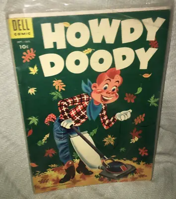 Buy Dell Comic HOWDY DOODY Vol. 1, No. 30 VACUUMING SEPT. - OCT. 10, 1954 Comic Book • 24.03£
