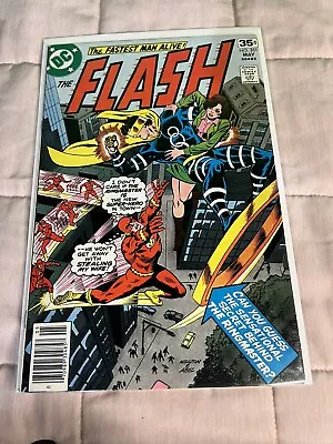 Buy Flash #261  DC Comics 1978 FN+ NEWSSTAND (B3) • 7.09£