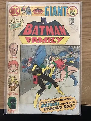 Buy Batman Family Giant #2 Batgirl Robin DC Comics Dec.  1975 • 9£