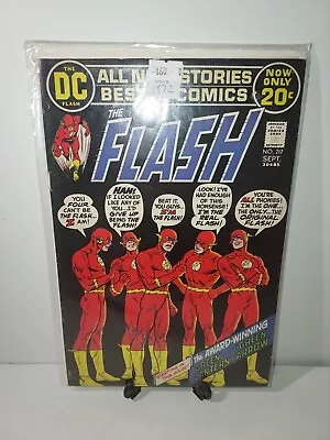 Buy 1972 Dc The  Flash Comic Book No.217 Vol 23 • 48.04£