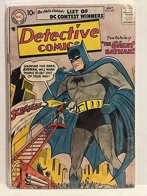 Buy Detective Comics #243 “Batman The Giant” (Alfred, Robin, Martian Manhunter) • 51.24£