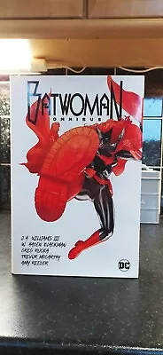 Buy DC Comics Batwoman Omnibus • 40£